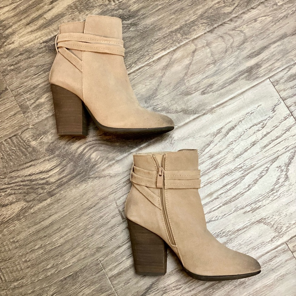 Booties - Picture 7 of 8